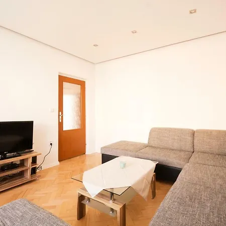 Terasa Capajevova 6 Lägenhet Košice